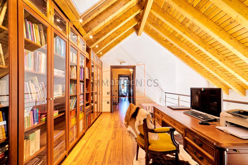 Foto 9679bf0d-c38a-4d65-8214-77f7e4391ae7. Xalet amb aparcament piscina a Esterri d´Àneu