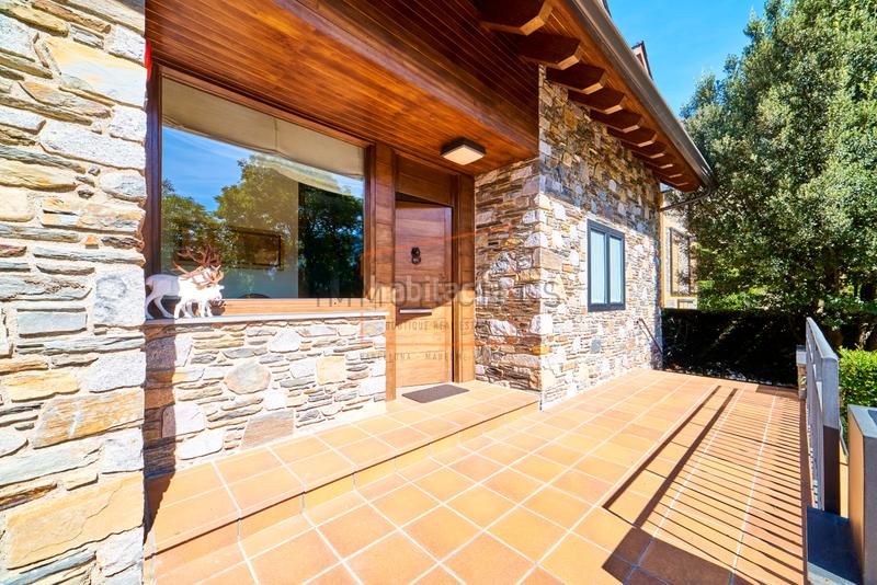 Foto a5c4a037-ff87-412c-8709-0e89c893ceb5. Xalet amb aparcament piscina a Esterri d´Àneu