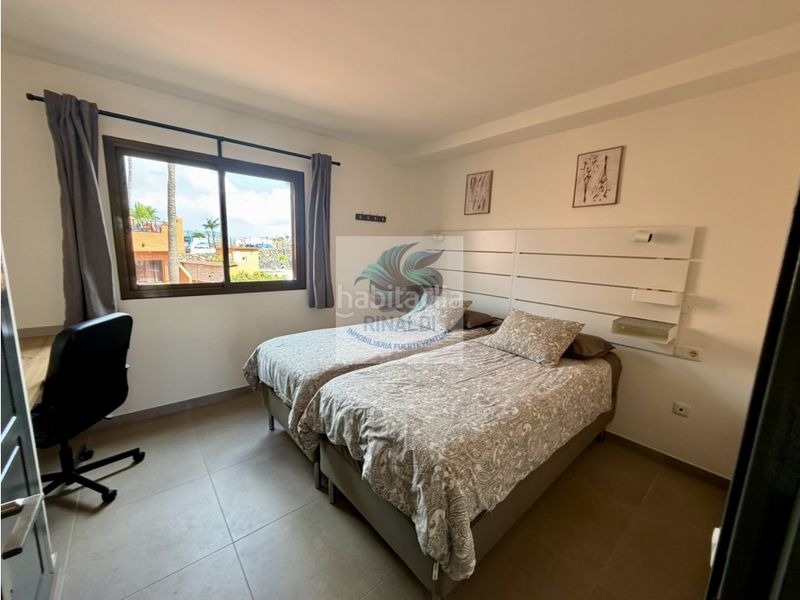 Foto 8c0eeb05-05fe-4d4a-a11c-3093d15a8201. Apartament amb piscina a Corralejo Oliva (La)