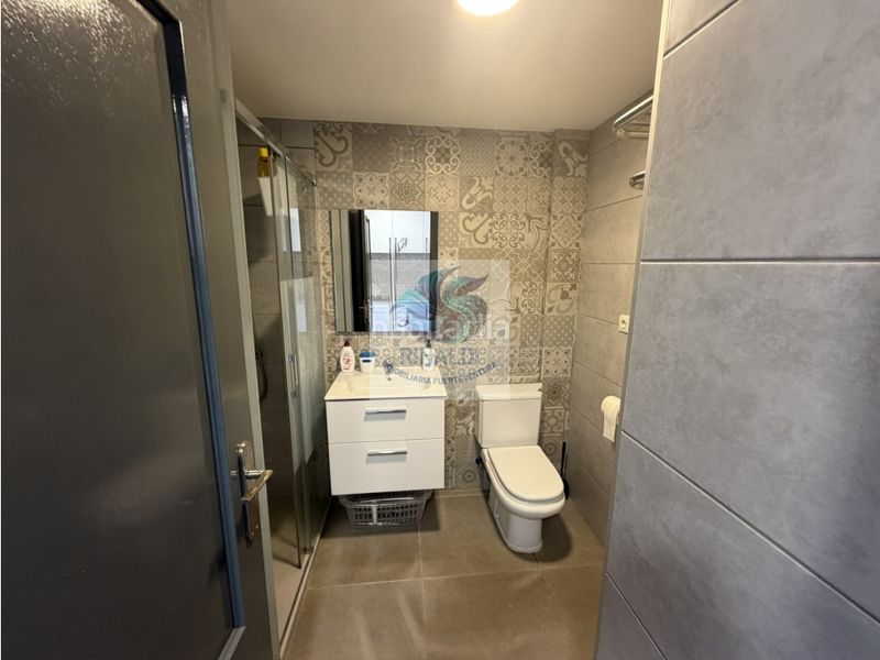 Foto 9e7d4235-9b4e-4ab7-a3cc-248fa62930c2. Apartament amb piscina a Corralejo Oliva (La)