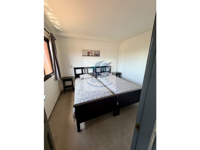 Foto b8e1219a-def3-424b-9db2-d35356c8962c. Apartament amb piscina a Corralejo Oliva (La)