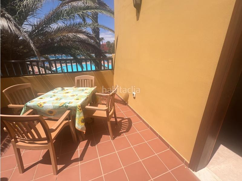 Foto 250d5a3e-7d4b-4e73-9a82-1a3ffd5f6e5d. Apartamento estupendo apartamento frente piscina en oasis tamarindo 1 en Oliva (La)