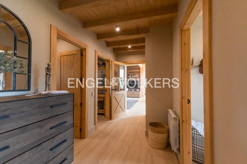 Foto 539d3d20-45bd-473b-82a9-4159bde85a7e. Casa unifamiliar a estrenar con vistas panorámicas en Bolvir