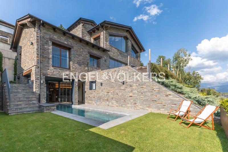 Foto cad1d517-a29e-4947-83bf-4d98dcb2efa3. Casa unifamiliar a estrenar con vistas panorámicas en Bolvir