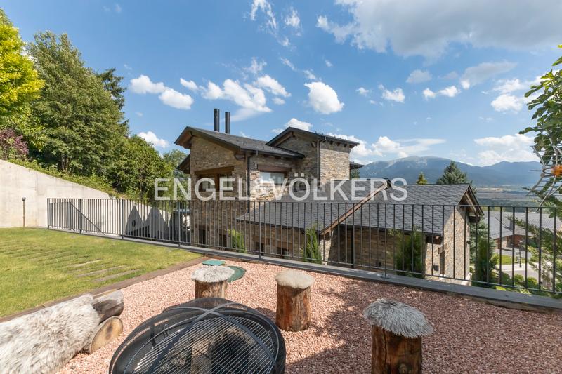 Foto eacd72b8-862a-4a00-b84b-9a615c308597. Casa unifamiliar a estrenar con vistas panorámicas en Bolvir