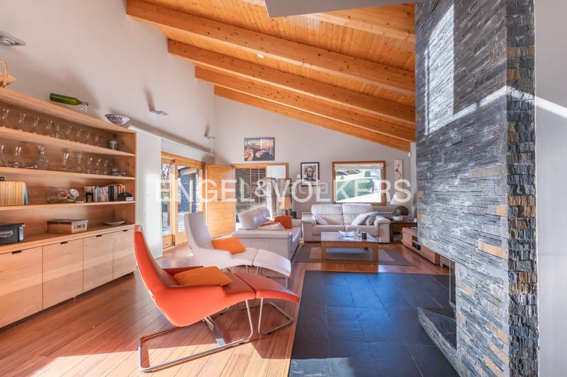 Foto a2e68a5c-0362-46ac-a22c-abac292dc505. Casa gran casa en roc foradat en Guils de Cerdanya