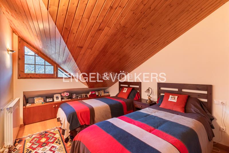 Foto 60752816-91c9-4b4c-9957-a50cf55f87f4. Duplex con camino riscaldamento parcheggio in Molina (La)