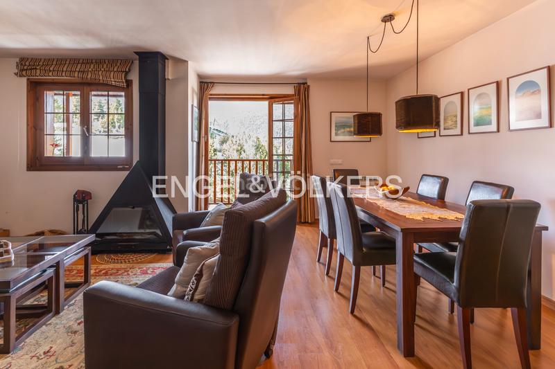 Foto 83989424-ff24-4a4f-b3a4-550706ef3324. Duplex con camino riscaldamento parcheggio in Molina (La)