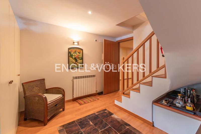 Foto ed68db94-733e-45c5-80b5-b9c6acb78f7c. Duplex con camino riscaldamento parcheggio in Molina (La)