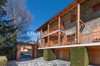 Casa adossada a Guils de Cerdanya. Soleada casa adosada con vistas en st. martí d'aravó