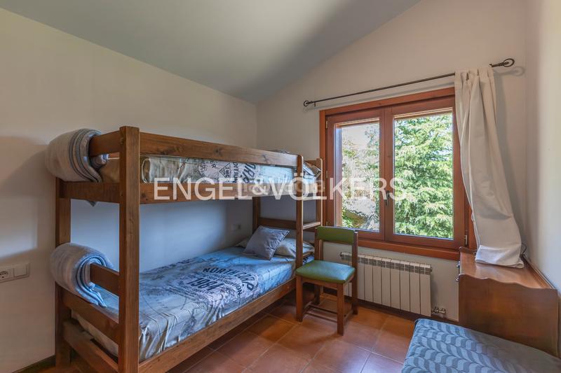 Foto d83dbd1f-1dae-4c95-8013-e2379e1375db. Casa  con vistas panorámicas en montellà en Montellà i Martinet