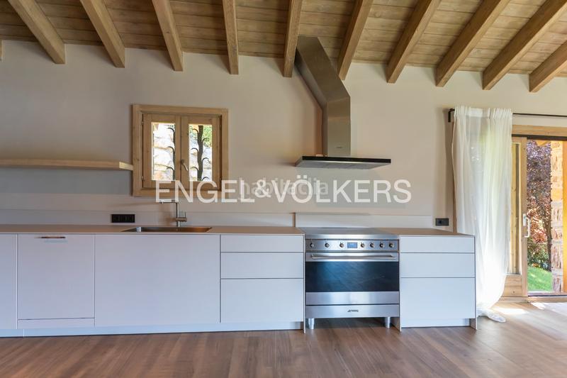 Foto e2e01498-765a-4e70-9f36-65127d4cf7ae. Casa amplia y luminosa casa con vistas al cadí en Prullans