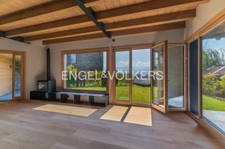 Casa aparellada a Bolvir. Casa moderna en bolvir