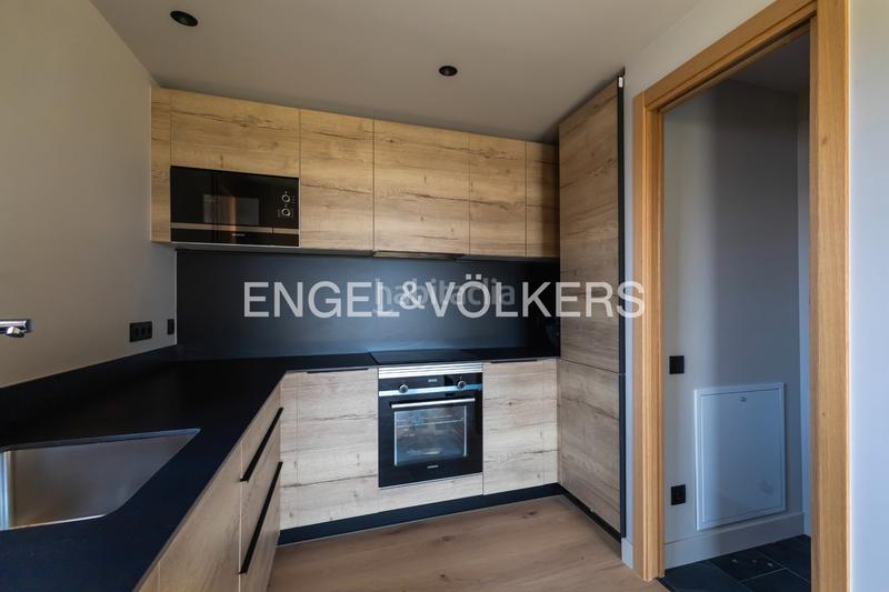 Foto bd7fd04d-a404-4ce5-a893-68b119b74e74. Casa pareada casa moderna en Bolvir