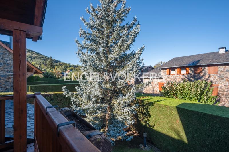 Foto 28bfc31c-f70b-4c73-904d-ae7596aa7695. Doppelhaus mit kamin heizung parking in Fontanals de Cerdanya