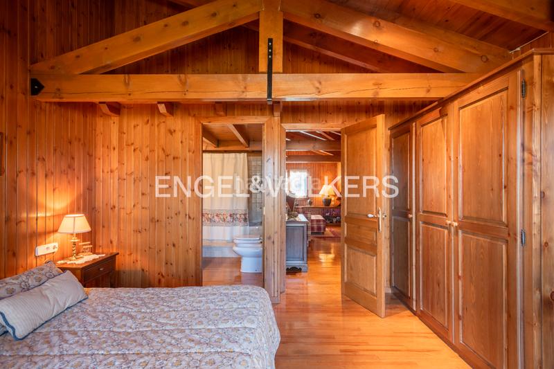 Foto 5f5486a1-288e-4be1-a9df-62593de57831. Doppelhaus mit kamin heizung parking in Fontanals de Cerdanya