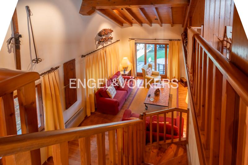 Foto 8f6b0f9a-6def-43ba-be49-c80bc5a092c5. Doppelhaus mit kamin heizung parking in Fontanals de Cerdanya