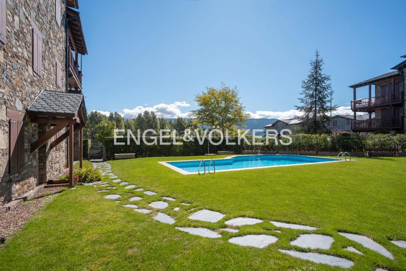 Foto 4562f936-e81c-4cb6-ba79-7eb0f458f971. Appartement mit kamin heizung parking pool in Puigcerdà