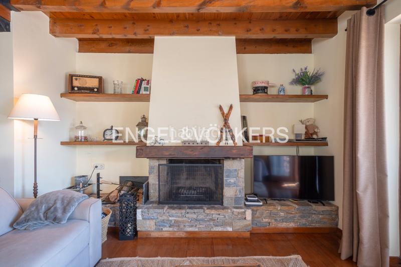 Foto da40b0da-a196-4613-9903-b01f35ab4229. Appartement mit kamin heizung parking pool in Puigcerdà