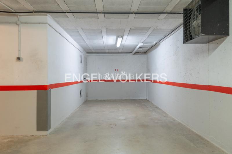 Foto a2201c6a-9b70-4863-a0ec-8dca091bdd1e. Dúplex amb xemeneia calefacció aparcament piscina a Puigcerdà