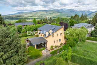 Haus in Urbanització deulofeu 18. Gran casa sobre 2 parcelas en puigcerdà