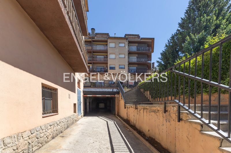 Foto 15508e17-963e-4b17-a454-f171587a6c6c. Apartament amb calefacció piscina a Puigcerdà