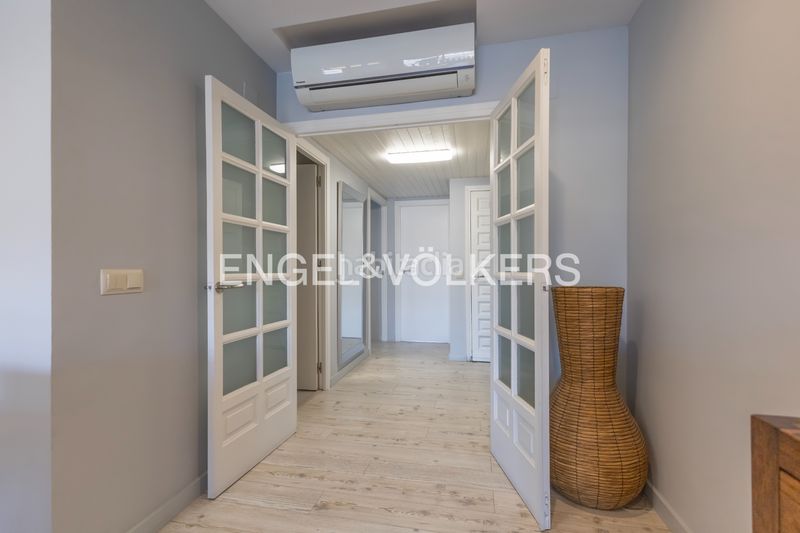 Foto 877b55d5-1a63-45a7-9397-8b012cfd4435. Apartament amb calefacció piscina a Puigcerdà