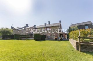 Lloguer Casa adossada a Llívia. Casa con gran zona común en llivia
