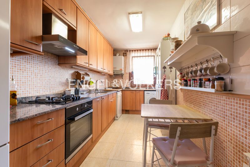 Foto d6490c14-4865-4dc3-918f-42a5f3296848. Apartament a carrer alfons i 42 a Puigcerdà