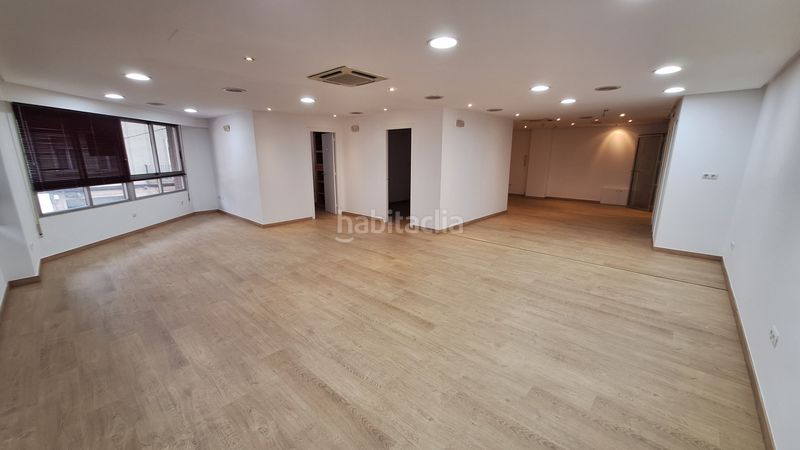Foto ddfd0dee-8ca9-4642-983d-19e1b5a603ce. Miete büro in Centro Ourense