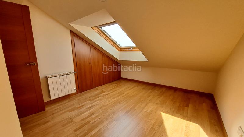 Foto 5d3ec9a3-fae6-47d1-ad5e-080d1e235f8a. Location duplex dans rúa río limia 15 dans Ventiun Ourense