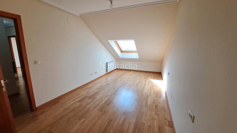 Foto 010ba5c9-37ae-4054-ab1b-56c5d39ddabf. Rent duplex in rúa río limia 15 in Ventiun Ourense