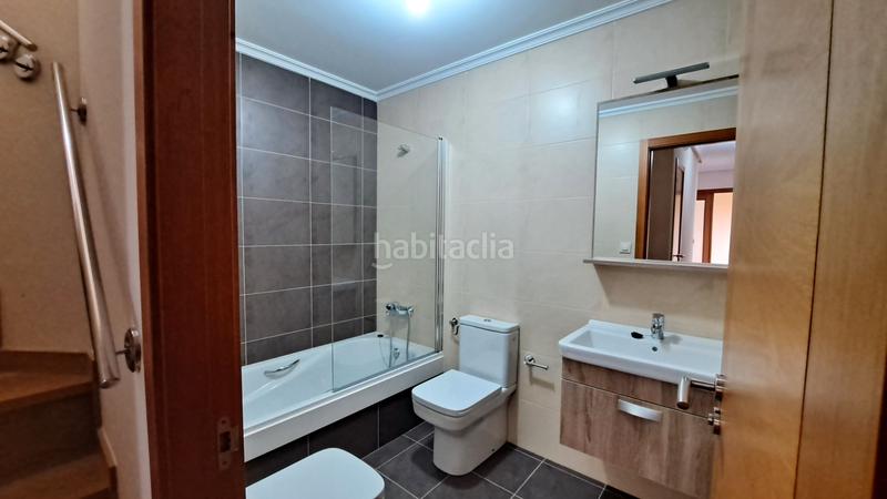 Foto 07b542c5-ead5-46bb-b22d-b8d305ca31b1. Rent duplex in rúa río limia 15 in Ventiun Ourense