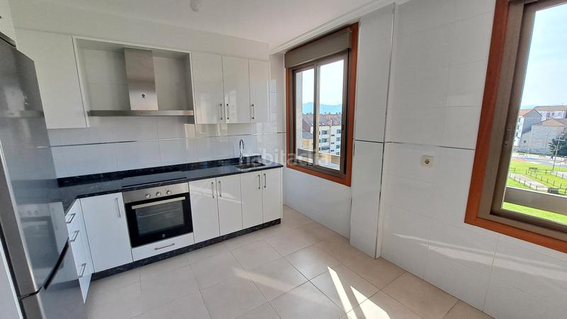 Foto 2420ce95-4e8e-421f-898f-423cd7e41228. Rent duplex in rúa río limia 15 in Ventiun Ourense