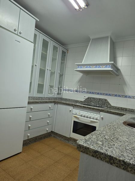 Foto 5dd808e5-2174-4123-9de6-b035a48f8782. Casa adosada  corredera en Centro Utrera