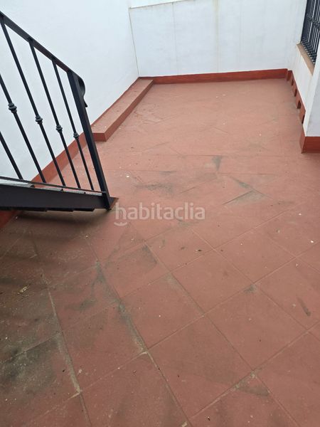 Foto bae2e277-3f52-44fe-9820-26d50896651e. Casa adosada  corredera en Centro Utrera