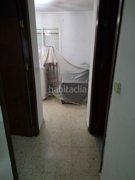 Foto c4a2febb-5712-4056-9c5b-b21b10c27488. Casa adosada  corredera en Centro Utrera
