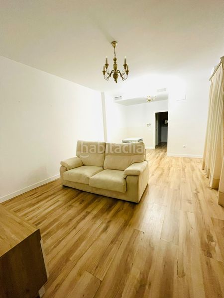 Foto 35790b98-a1ab-45e8-87ea-4006ad82a7ff. Flat in Estación - La Fontanilla - El Tinte Utrera