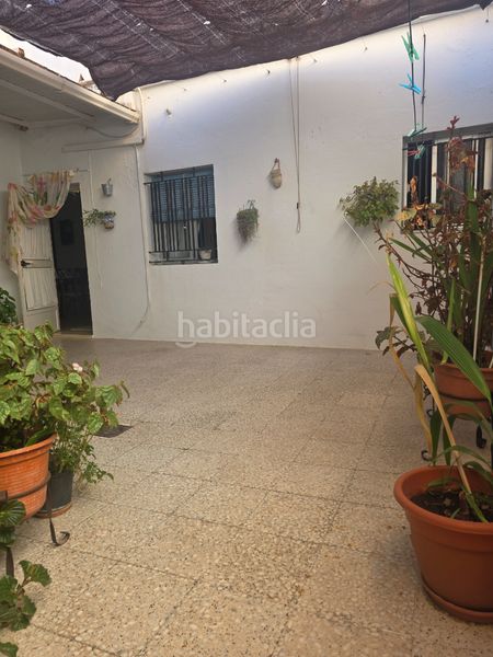 Foto e09bdc15-cb1f-48e0-a4e2-6aa5eff7be15. Casa in Las Torres - Constelaciones Utrera