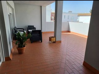Flat  Calle torre quemada. Piso independiente