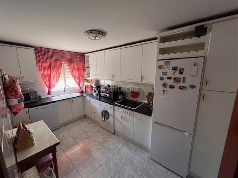 Foto 5bd4d380-bdb3-4b26-9351-6ab15f2ee969. Chalet venta de espectacular chalet independiente en la zubia. en Zubia (La)