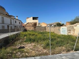 Terreno residenziale  Calle san mariano. Venta de parcela urbana en el centro de la zubia.