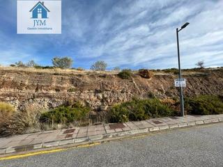 Terreny residencial a Altos de la Zubia. Venta de parcela urbana en la zubia