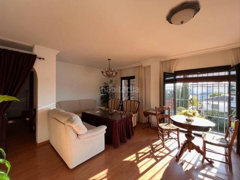 Foto 00f3fbbf-c066-4bf6-9300-5485e4e29681. Piso gran piso en venta en pleno centro de la zubia en Zubia (La)