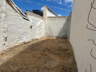 Terreny residencial a Atarfe. Venta de terreno urbano en  centro de caparacena.