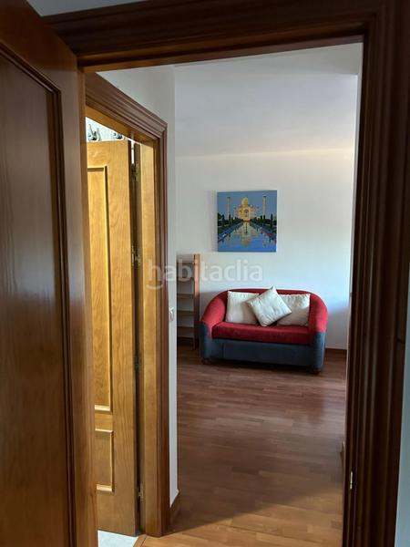 Foto 95c25eee-3b0b-4f8d-9b54-a207851a8aa7. Alquiler apartamento alquiler de bonito apartamento en la zubia en Zubia (La)