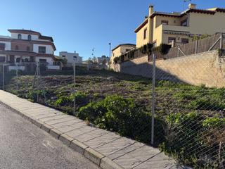 Terreny residencial a La Zubia Ciudad. Venta de parcela urbana en zona centro de la zubia.