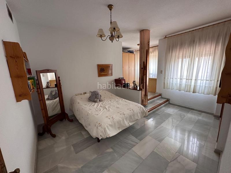 Foto 15752509-bdba-4c58-8f44-d3cf23211fef. Chalet mit heizung parking pool in La Zubia Ciudad Zubia (La)