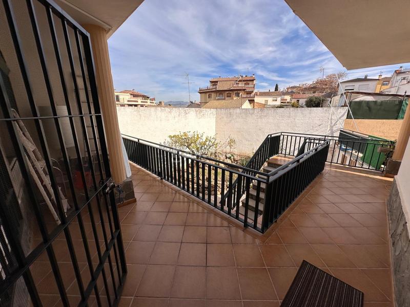 Foto 79daaa6e-6f21-4f0e-b29b-a7e188634210. Chalet mit heizung parking pool in La Zubia Ciudad Zubia (La)