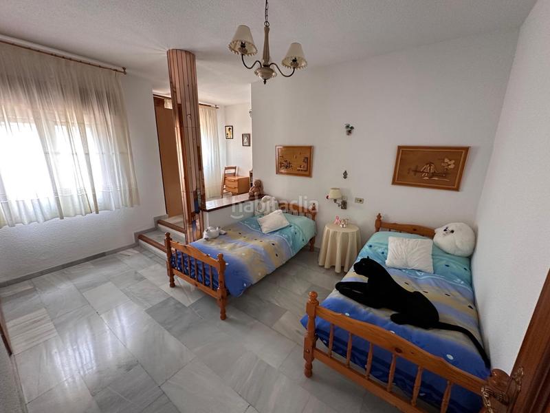 Foto 7cd43cf4-b46f-429c-a4f4-42c65efe8ffb. Chalet mit heizung parking pool in La Zubia Ciudad Zubia (La)